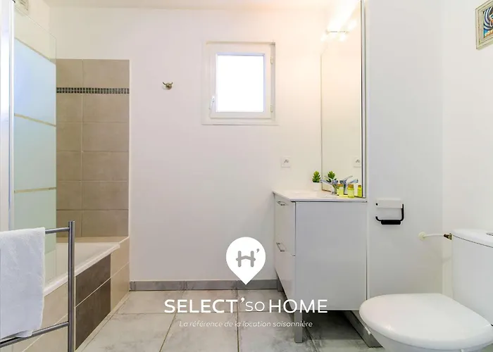 Select' -t3 Au Coeur Du Lavandou A Proximite Des Commerces Et Des Plages Avec Parking Et Piscine - Eden-e31 * Ле-Лаванду